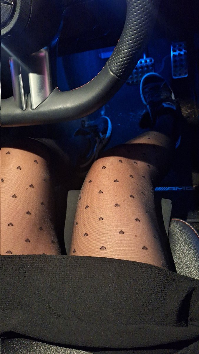 Miss Hot Pot tweet media