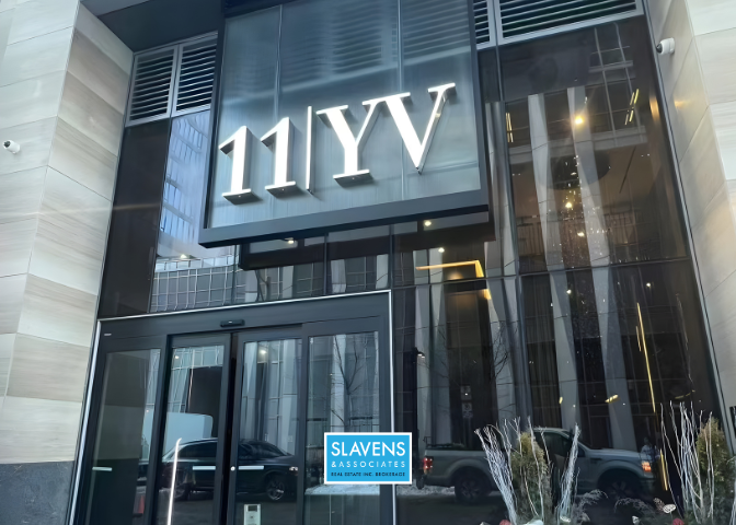 SlavensFreeman's tweet photo. Welcome to luxury living at 11 Yorkville! 

11 Yorkville Ave #2803 | $3,200/Month

From Mike Wang, Salesperson

Click on the link in our bio for more information.

#StartPacking

#ForLease #Yorkville #SlavensRealEstate https://t.co/orFiXhl92g