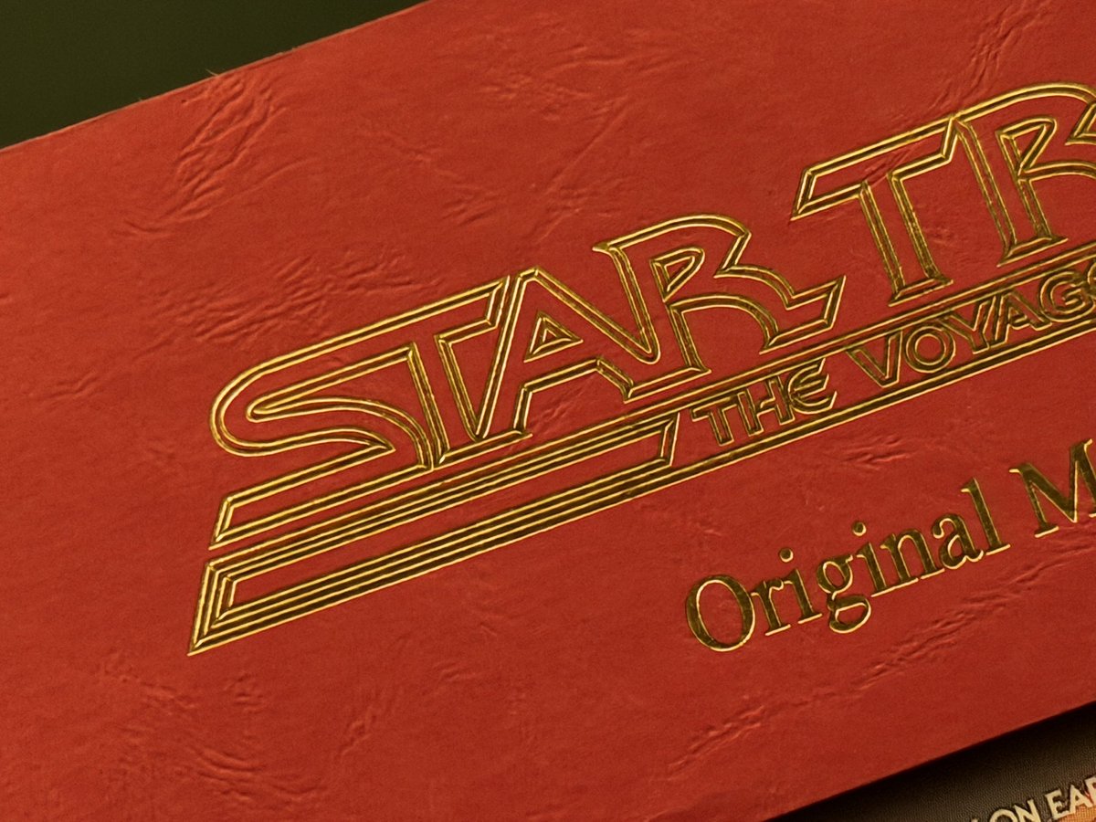 4K ᑕOᒪᒪEᑕTIᐯE tweet media