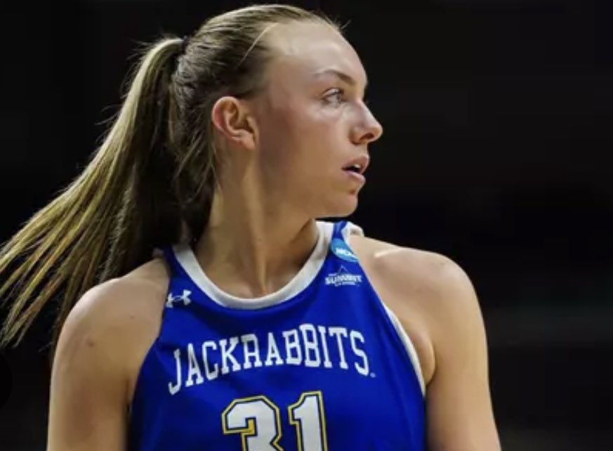 Central Lyon Girls Basketball tweet media