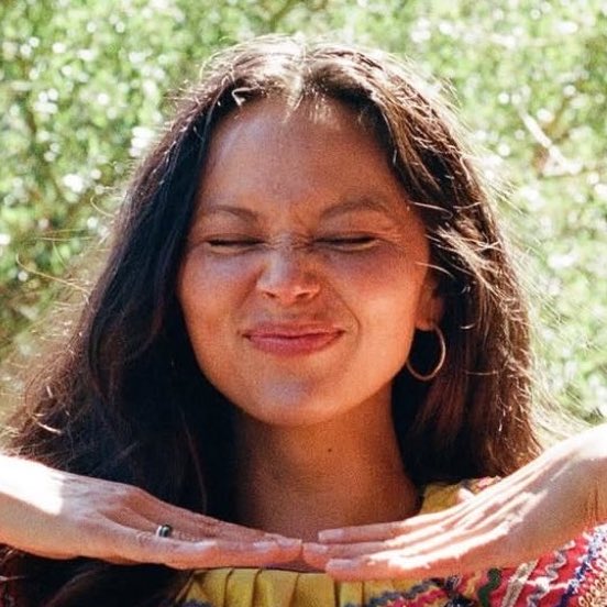 mel 🧸 tweet media