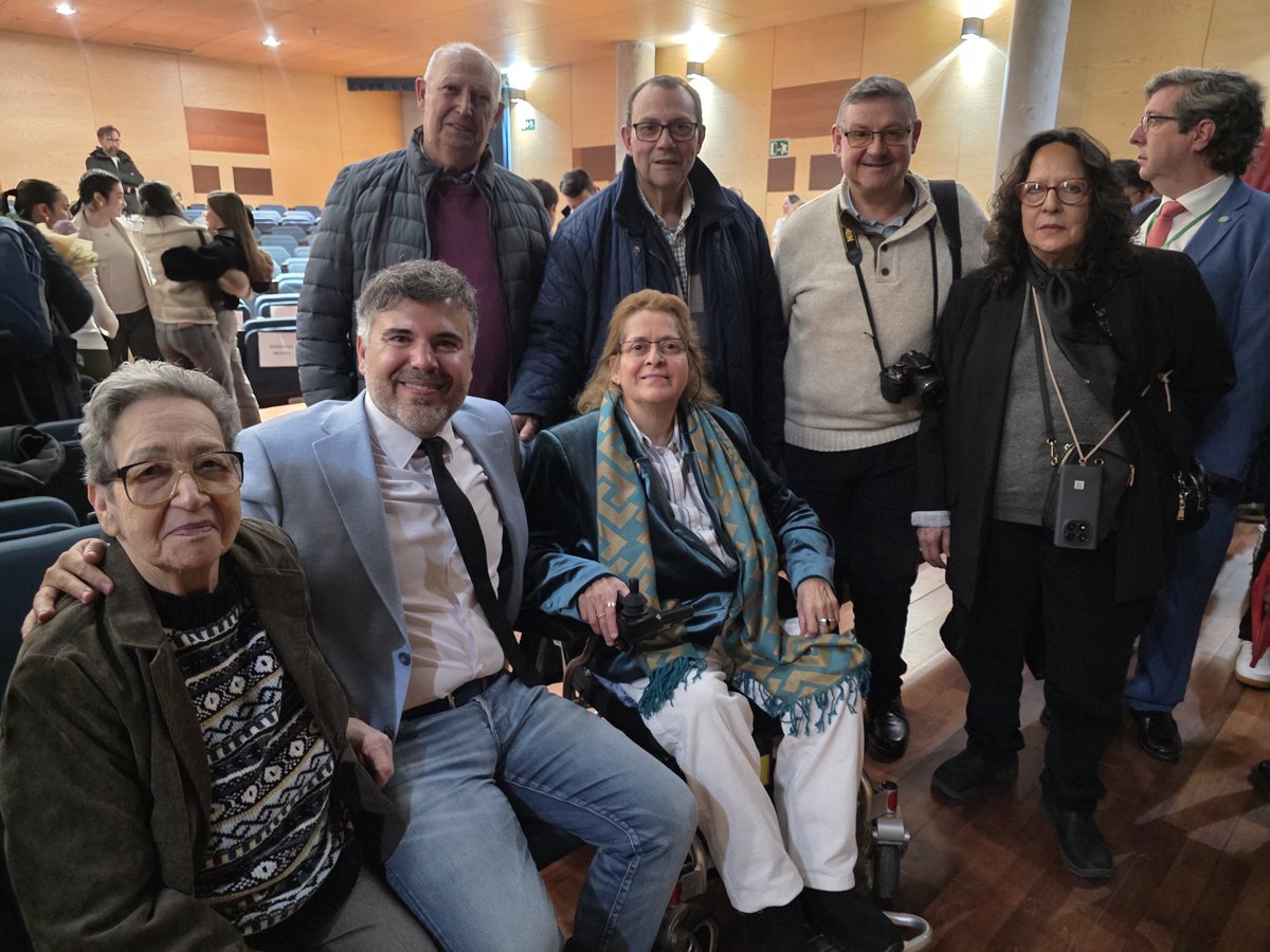 AsorbaexEuropax's tweet photo. #ASORBAEX en XIII Premio Independiente del Año #PremiosULEG2026 felicita a premiados por ejemplar labor y trayectoria. Enhorabuena @UnionporLeganes por una edición que supera las anteriores. Gracias por la invitación un placer acompañarles junto a Casas Reg. y Eduardo Seyller https://t.co/GddWMiSwGU