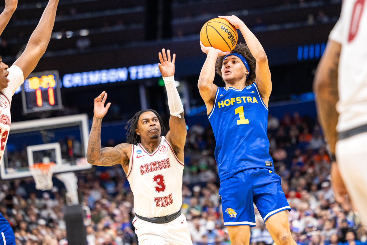 Hofstra Men's Basketball tweet media