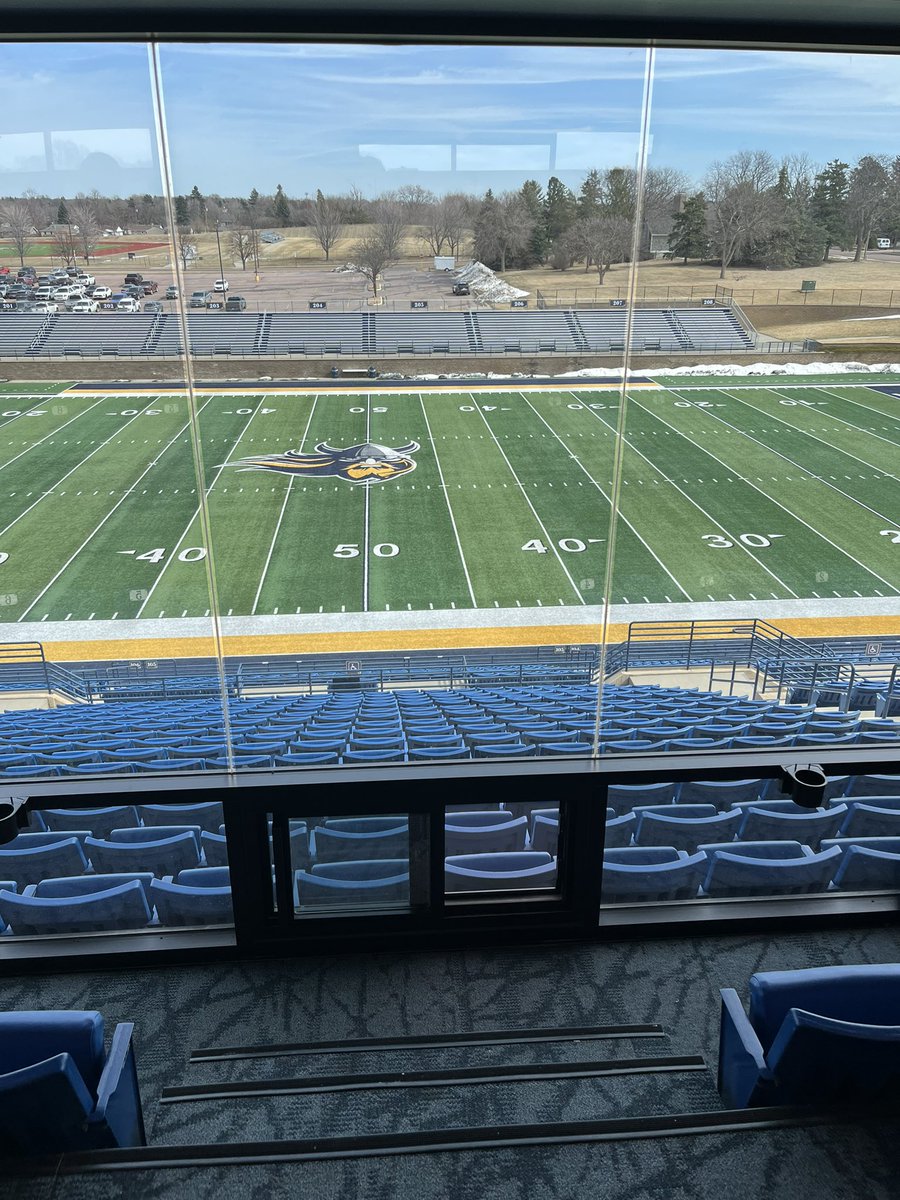 Carson Barnes tweet media