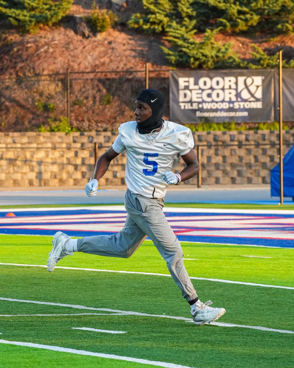 Vestavia Hills Football tweet media