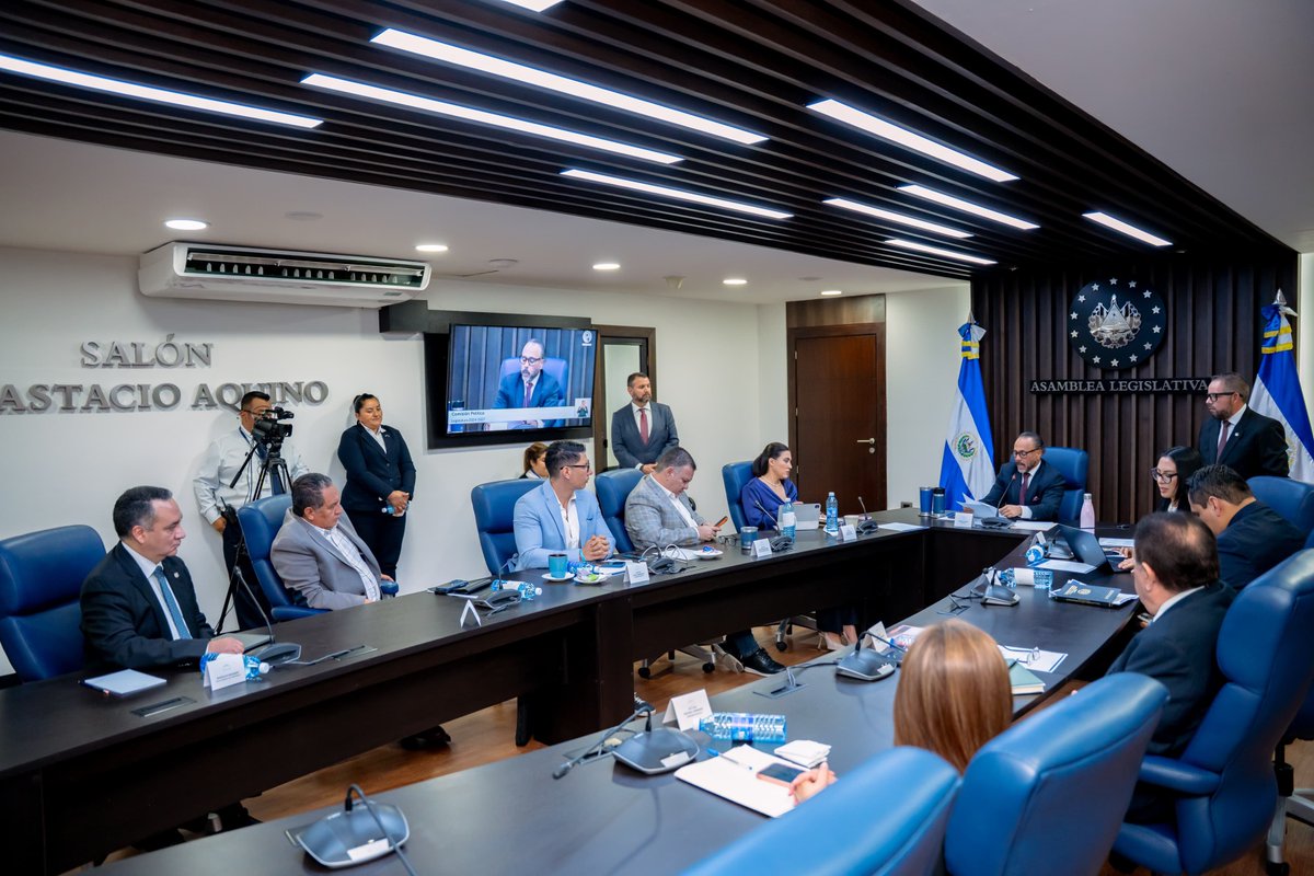 Ernesto Castro tweet media