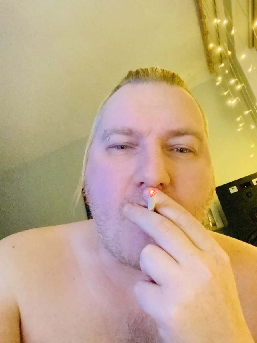 _Шут_niK_ 🐐 tweet media