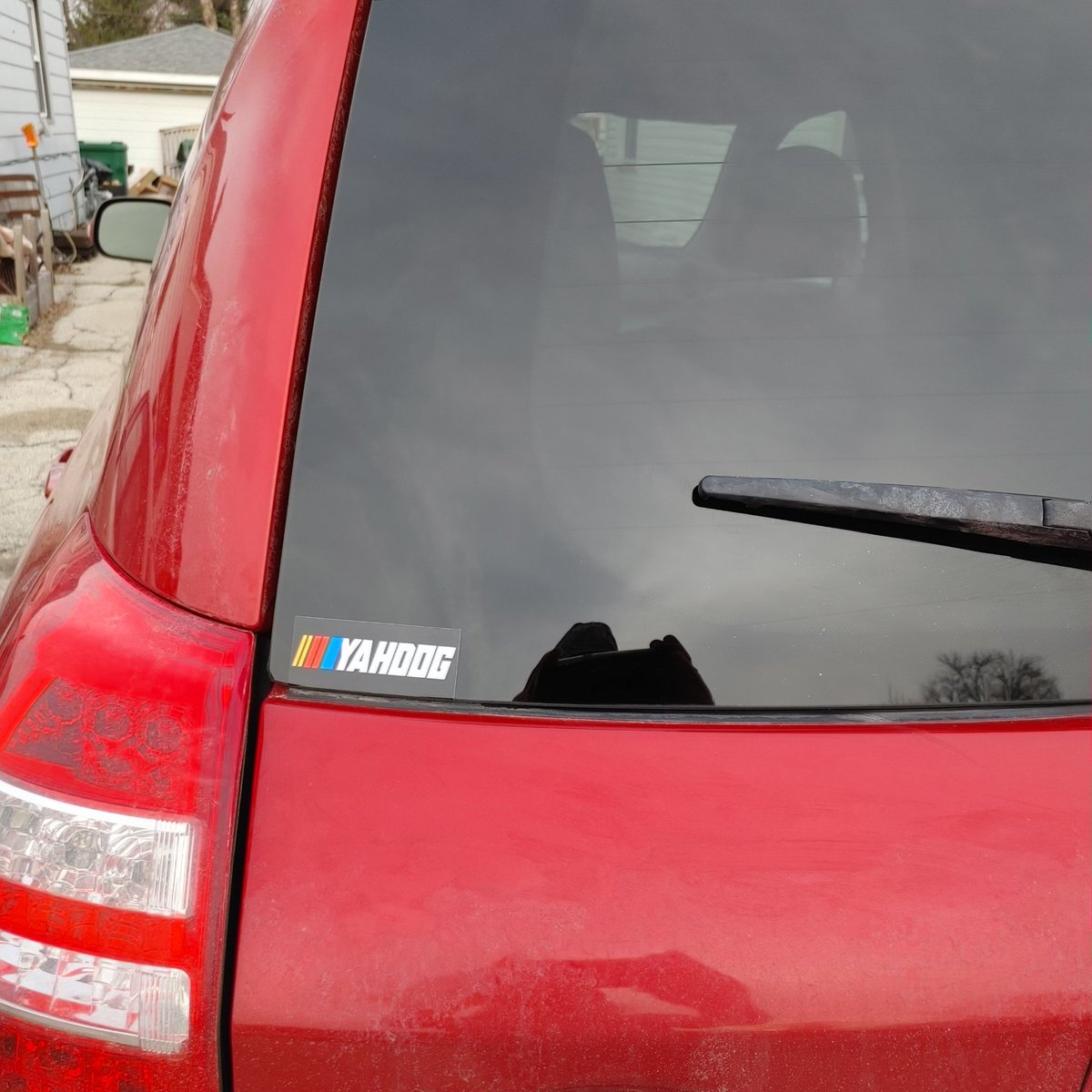 DISONE YAHDOG tweet media