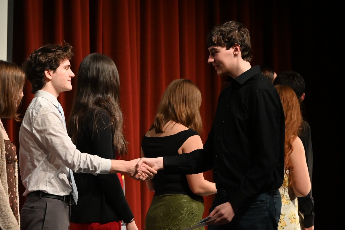 BG Schools tweet media