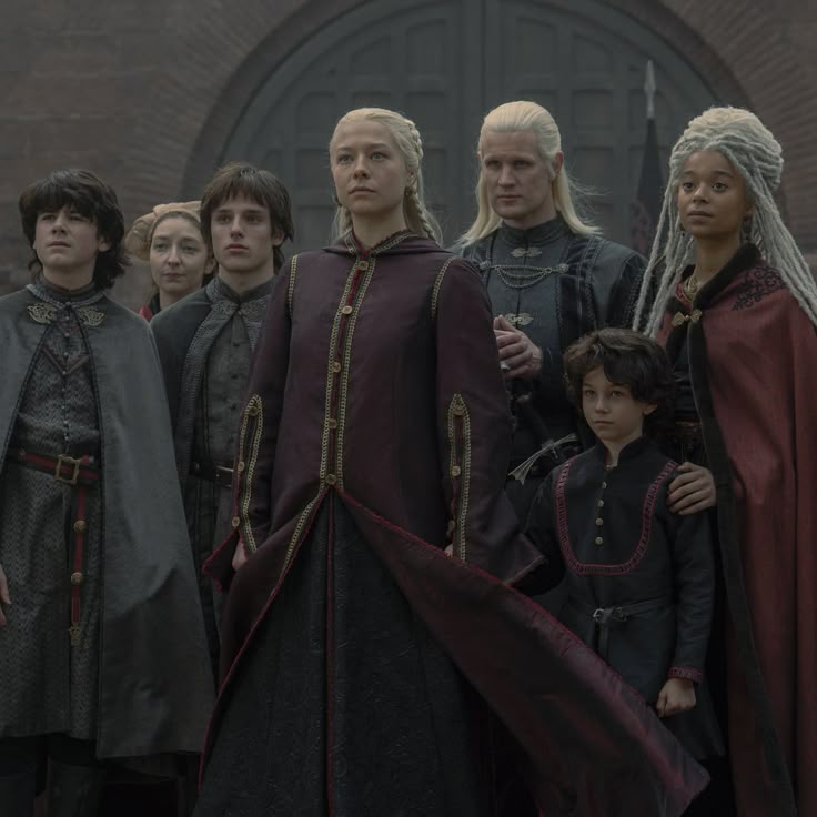 Bella🌳Thai🎸🦈BL +Lucerys tweet media