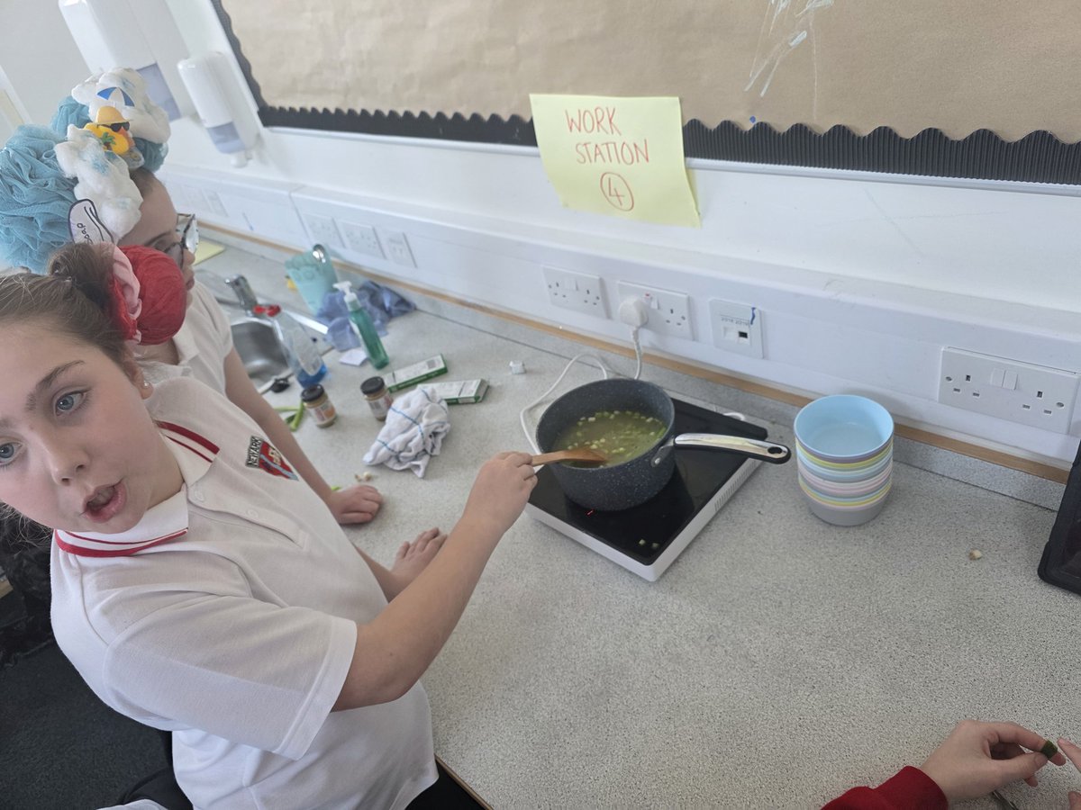 Miss Docherty and P6a💜 tweet media