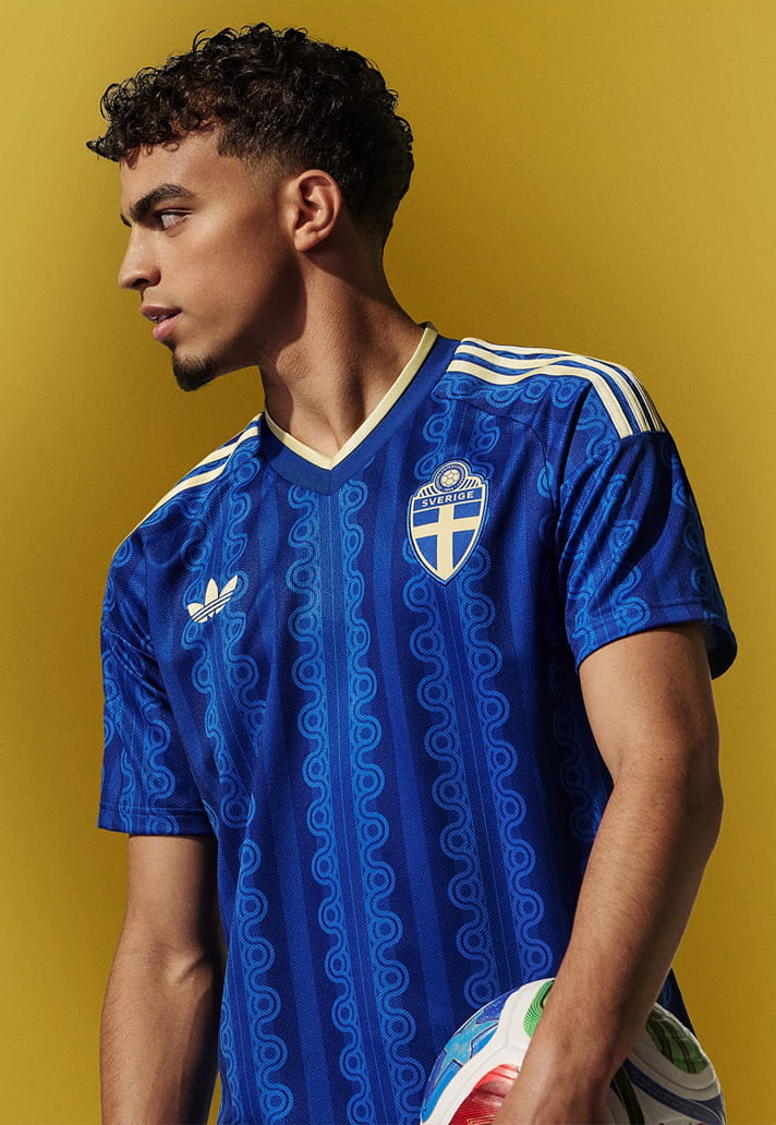 ليز💤 tweet media