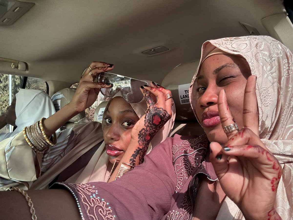 Farii 💸💵 tweet media