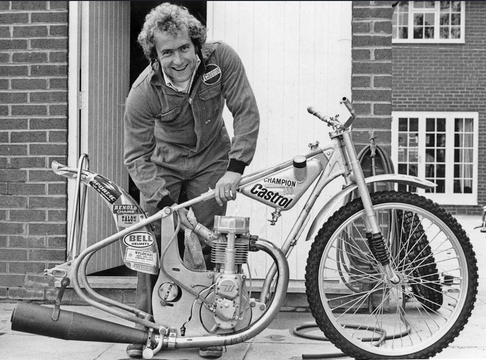 Upright Speedway  tweet media