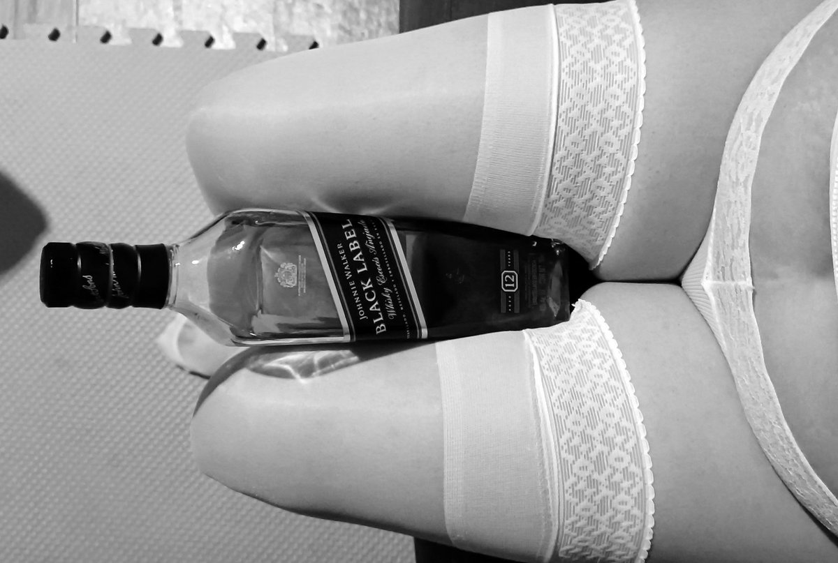 Xena y Gato 😇😈 tweet media