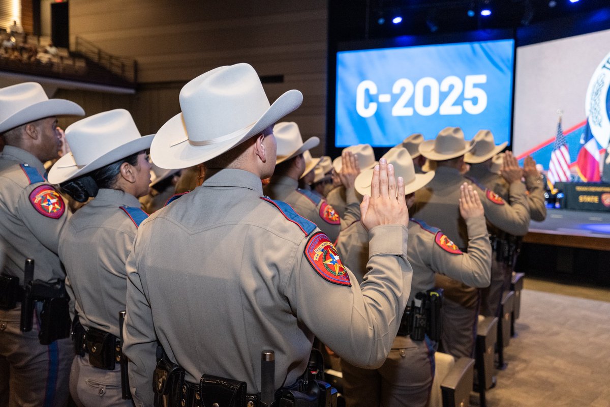 TxDPS's tweet photo. Today was a special day for the Texas Department of Public Safety (DPS), as Recruit Class C-2025 graduated from the DPS Training Academy after 30 weeks of hard work that tested these men and women mentally and physically. This morning, friends, family and fellow law enforcement had a chance to celebrate the achievements of these 122 new Texas Highway Patrol Troopers and officially welcome them to DPS. 

Read more about their journey and the celebration, here: https://t.co/J7ueUCHiKF.