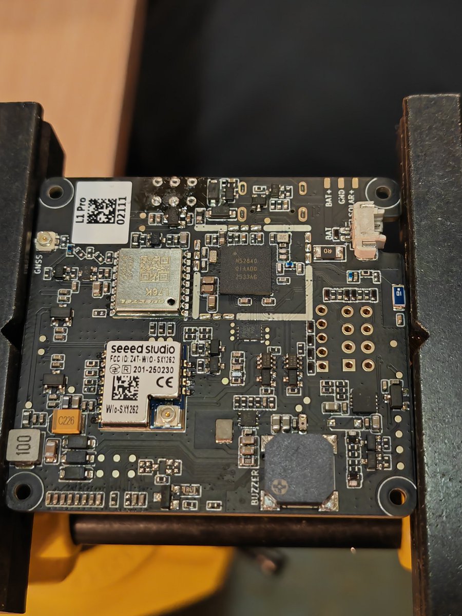 OH6AC's tweet photo. Korjaus hommia #meshtastic #suomimeshtastic #WioTrackerL1  #seeedstudio #elektroniikka https://t.co/fjR031P6xN