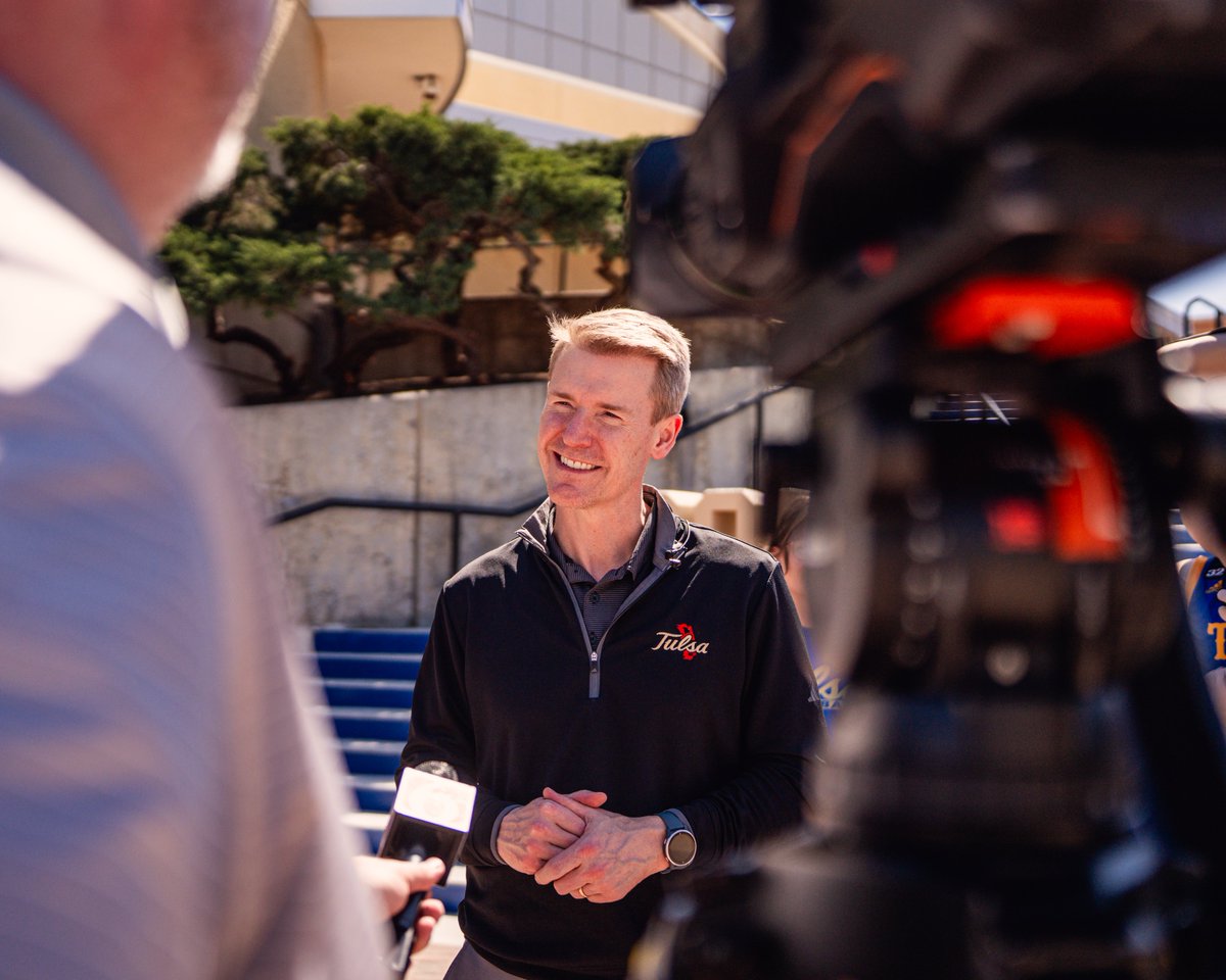 Tulsa Golden Hurricane tweet media