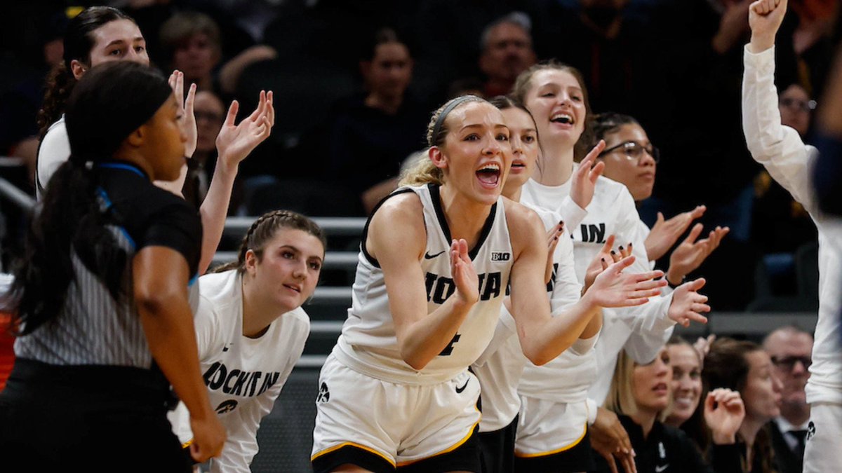 University of Iowa Alumni tweet media