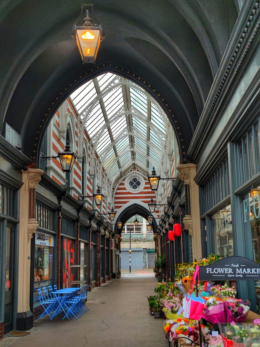 Hull Images tweet media