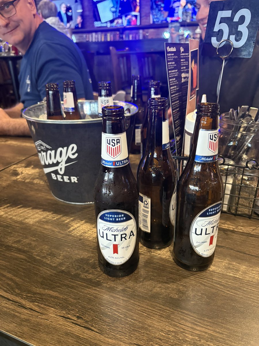 Lieutenant Cornbread tweet media