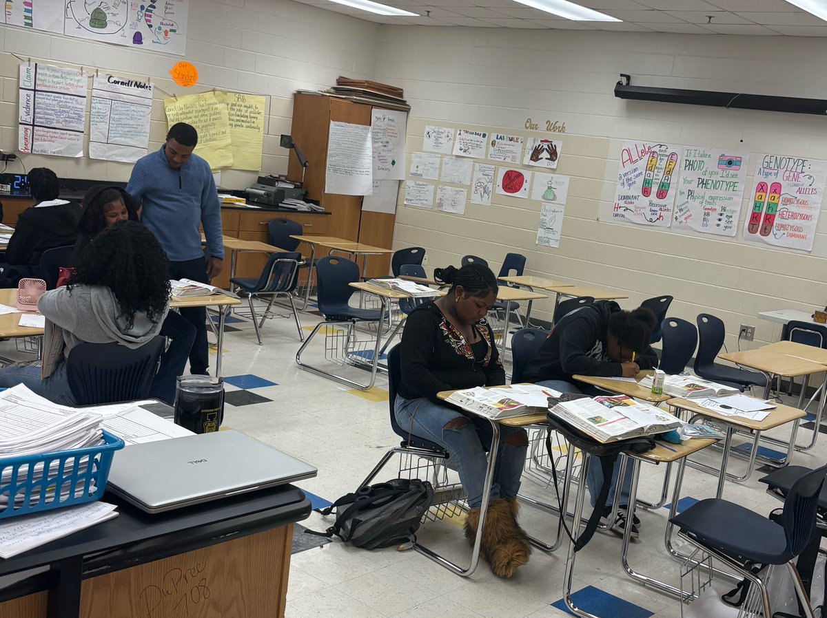 Lithonia High School Science AC tweet media