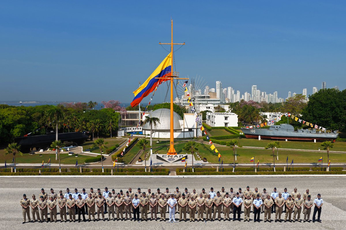ESCUELA NAVAL DE CADETES ALMIRANTE PADILLA tweet media