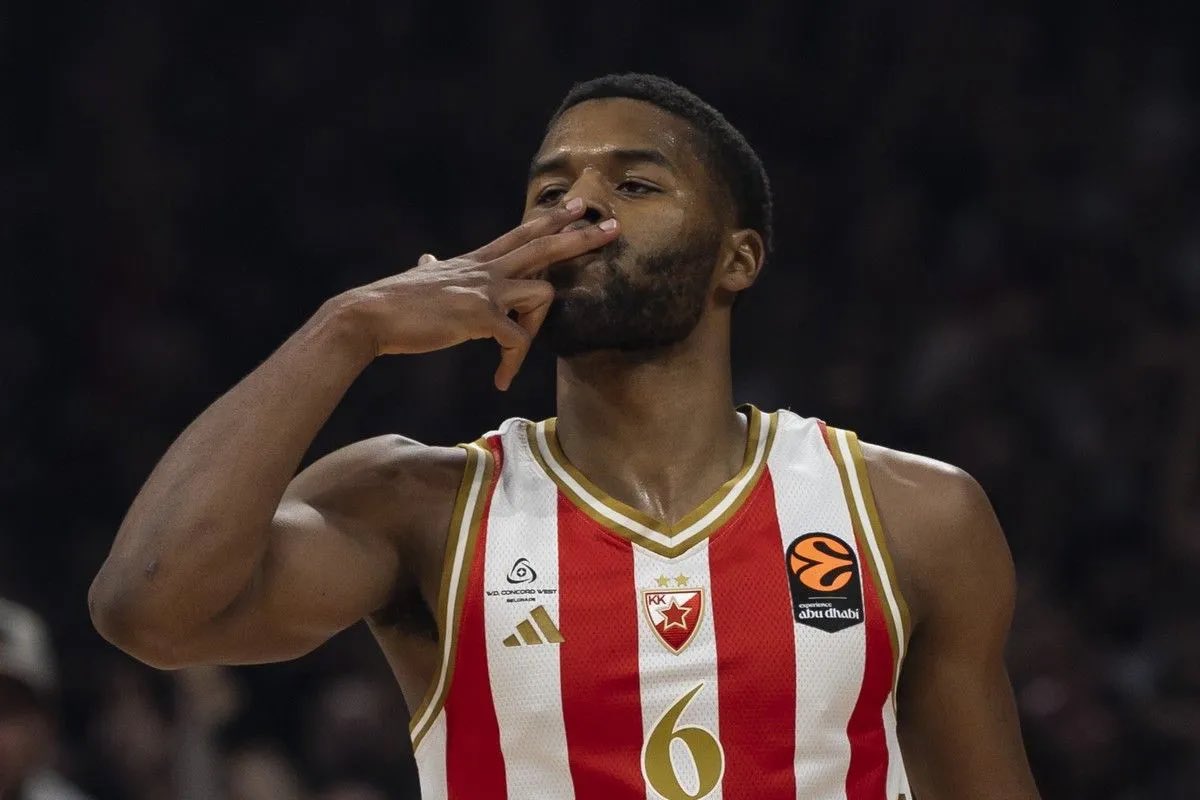 LionHeart142322's tweet image. Αυτός ο παίκτης ήταν ελεύθερος και χάθηκε…….

#NextBigThing 
#OlympiacosBC