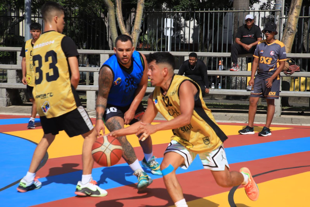 Alcaldía de Cali tweet media