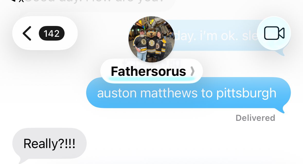 angelina tweet media