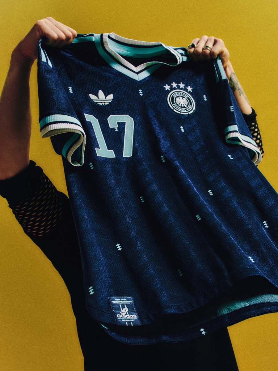 IBZBLUE's tweet photo. شرررريييييت بكل ما أملك 🤯🔥🔥🔥
فيه متجر يوفرها الان؟ https://t.co/GxGCwZ1Cvs