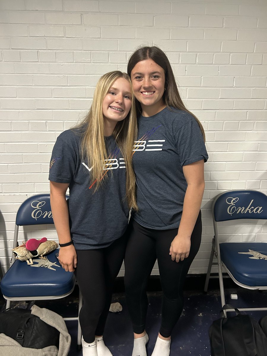 HenleyW2030's tweet photo. Got to represent @VibeArnold with @BraelynS2030 today at school can’t wait for our tournament this weekend! https://t.co/MnNKgwJUZe