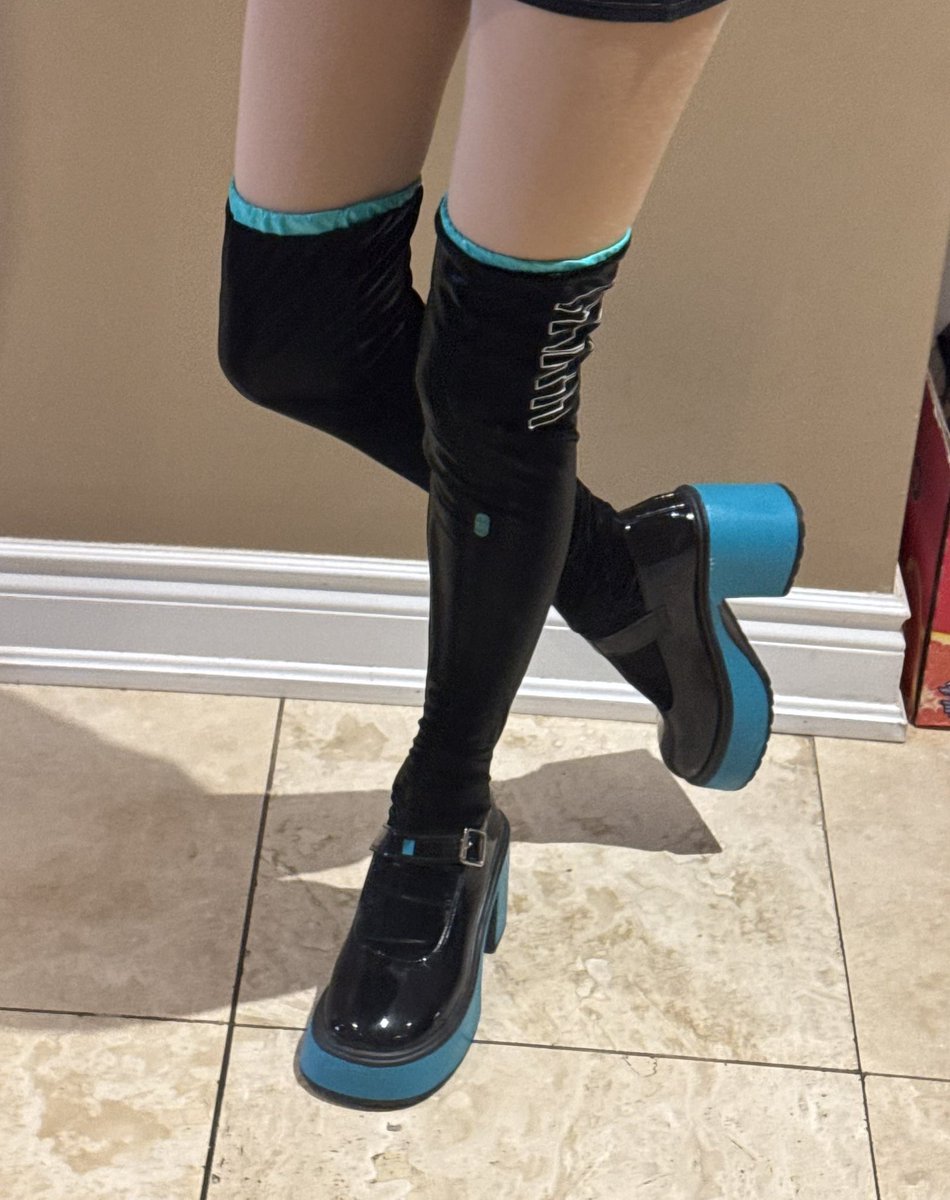 stewmfie tweet media