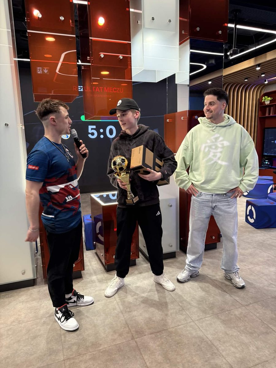 Magazyn CD-Action tweet media