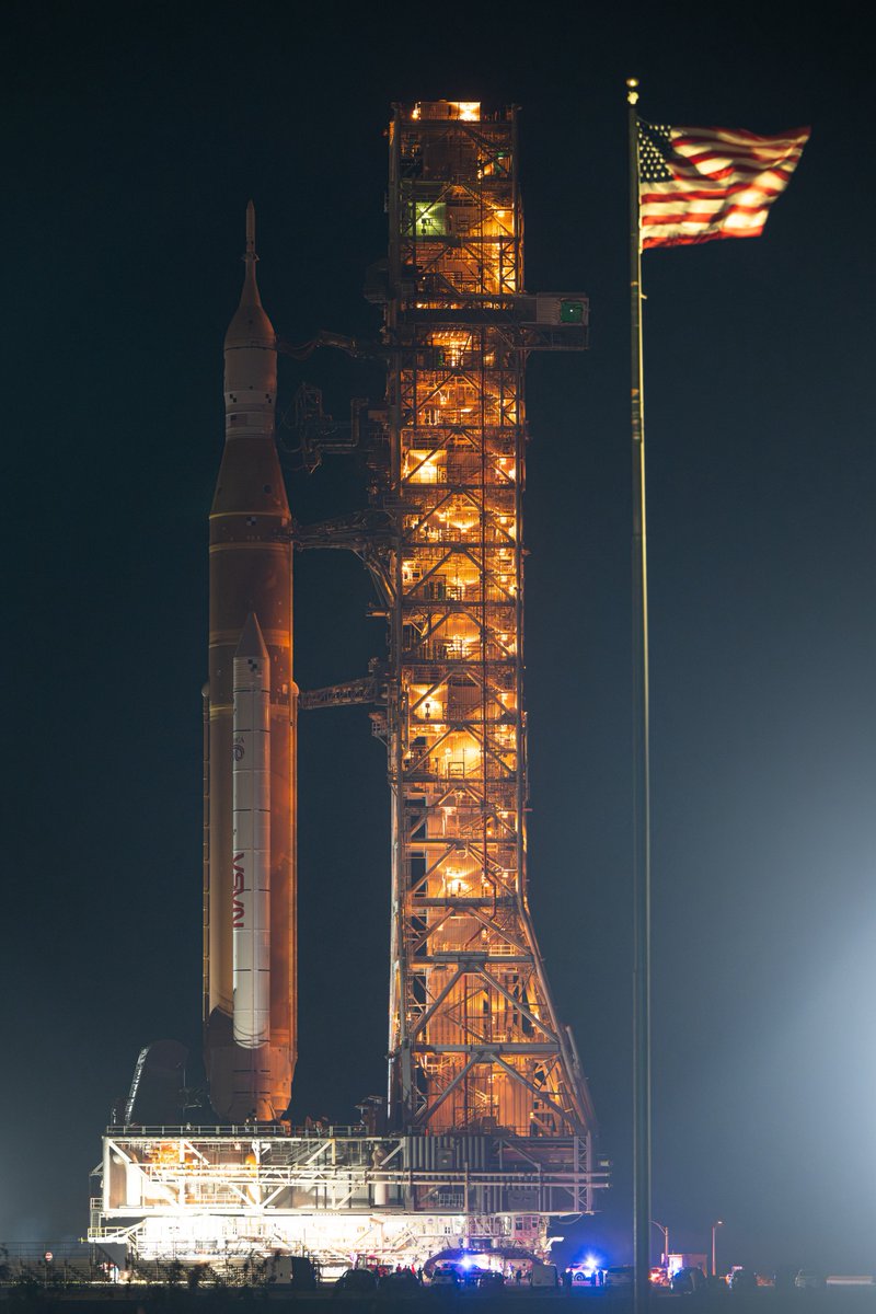 America’s return to the Moon is underway 🇺🇸 

🚀 Artemis II rolled to the pad overnight in preparation for launch as soon as April 1
