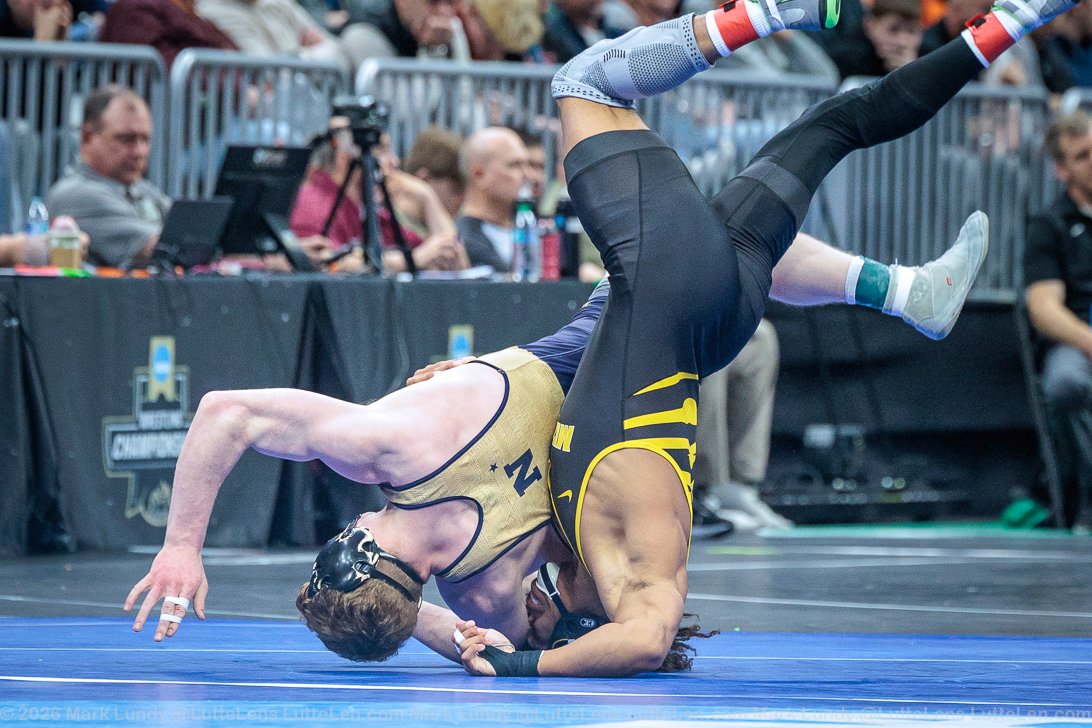LutteLens's tweet photo. Quarterfinals and Consie rounds 2 and 3 are complete.
Semis will be on fire tonight at 8pm eastern live on @EspnNotices and streaming on @ESPNPlus 

@NCAAWrestling
#D1WRnotes https://t.co/H1zsyQl07y