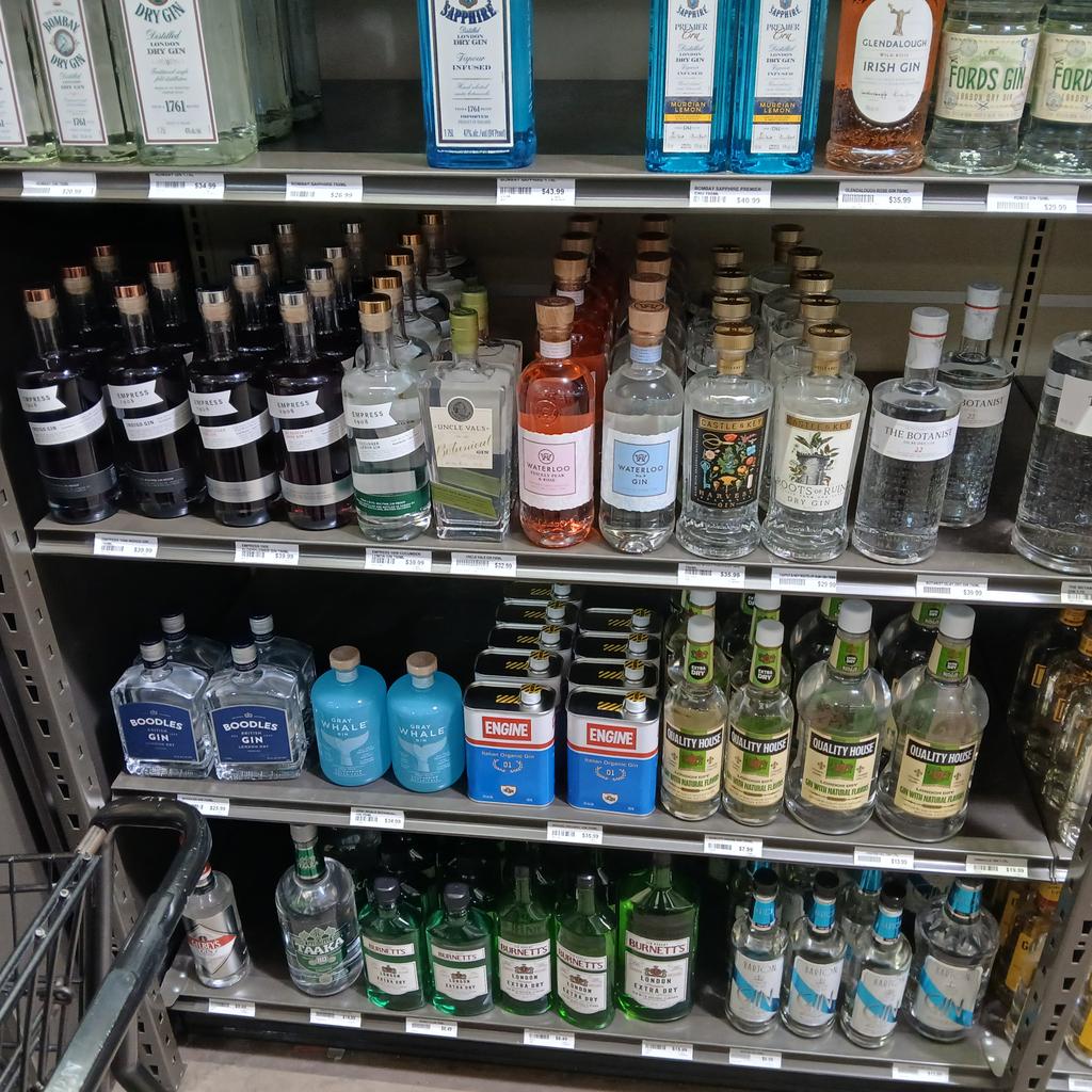 Robicheaux787's tweet photo. Damn ass devil reincarnate worst ahi ever made on earth #GIN #HELLNON https://t.co/LVMLXZZwcs
