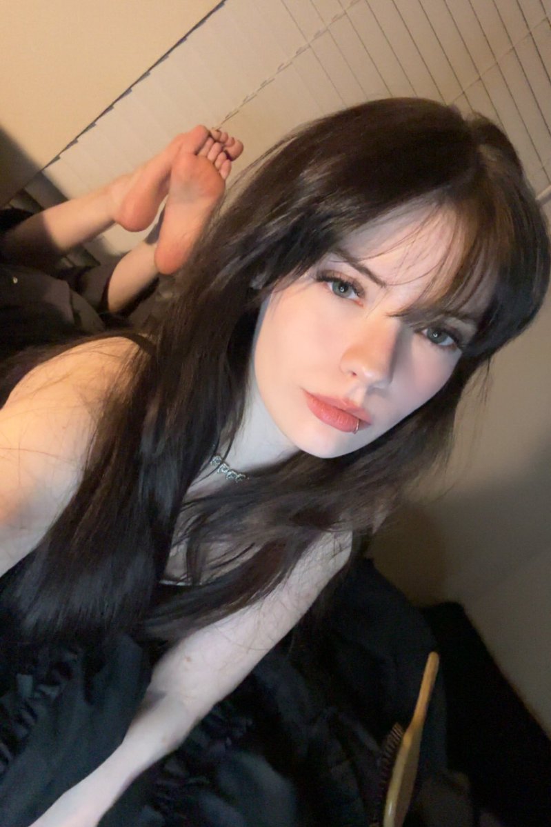 sweet innocent pathetic gooner tweet media