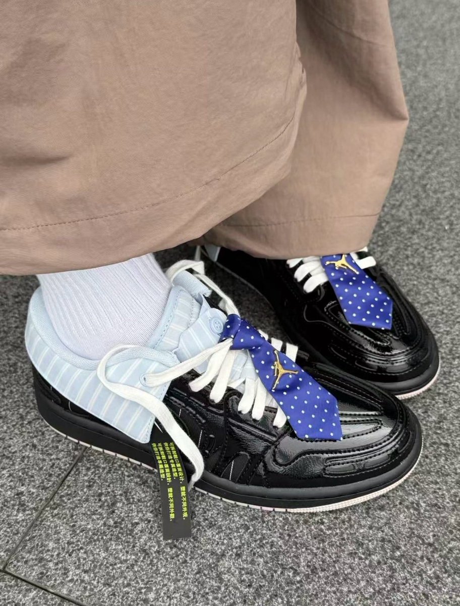 Info4Days tweet media