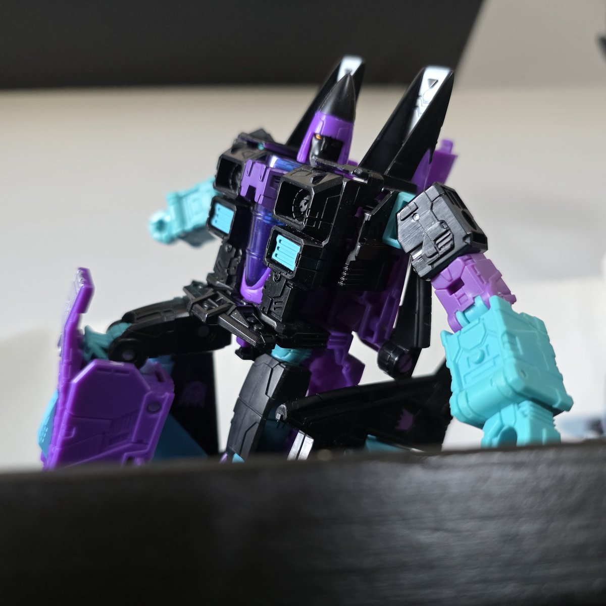 Logans TFs tweet media