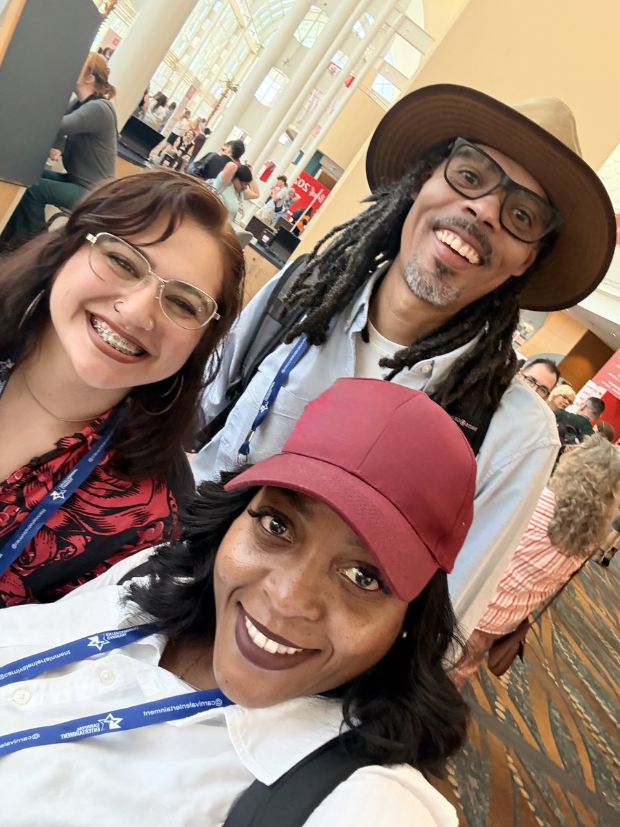 Alvin College tweet media