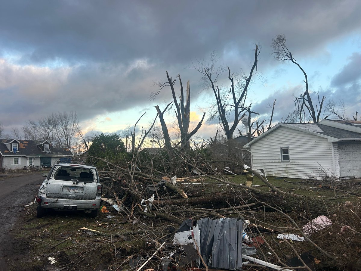 SamPurse_ES's tweet image. Estamos prestando #ayuda en Kankakee, #Illinois y Newton, #Indiana tras los recientes #tornados que han devastado la zona.

¡Necesitamos voluntarios locales que se unan a nosotros para servir a sus #vecinos en el nombre de #Jesús!

Hazte #voluntario en: spvolunteer.org