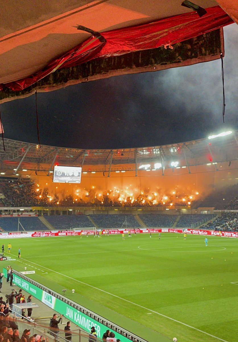 🇰🇵 tweet media