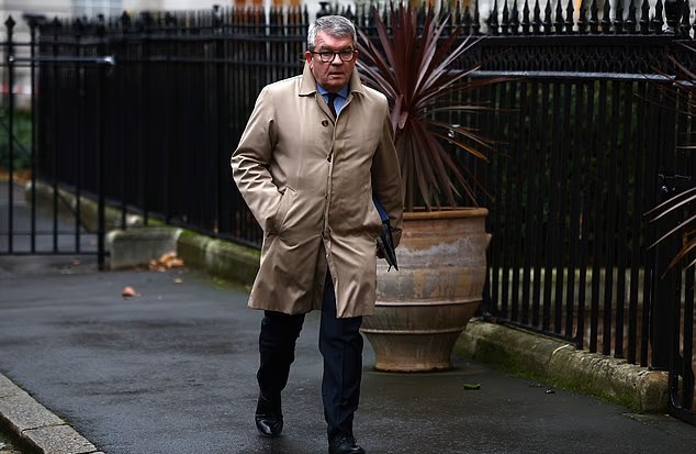 News News News tweet media