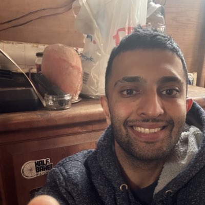 gptdyn's tweet image. #NewProfilePic
#MakeThingsRight
#CatSitting
#NarrowboatSitting
#DayEightyOne