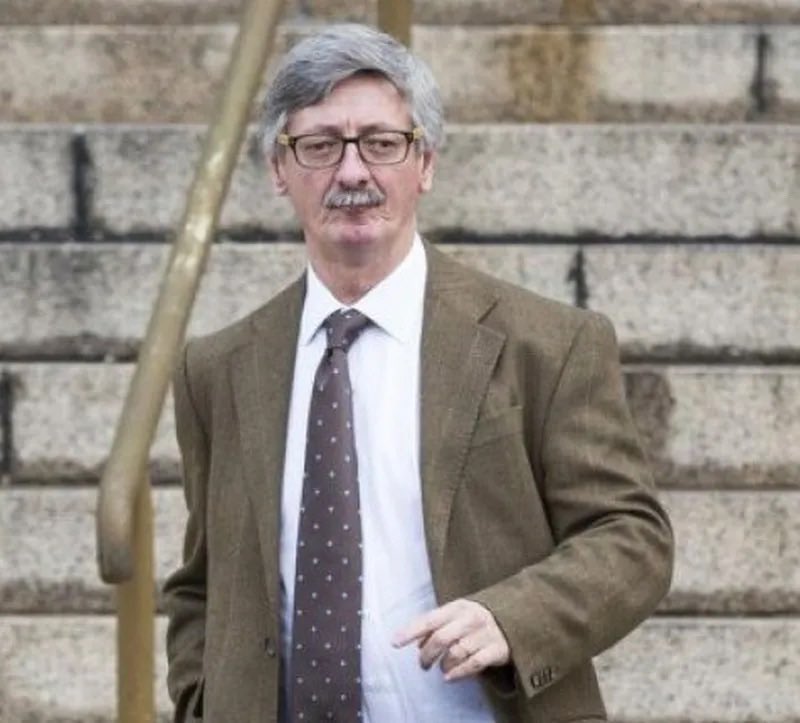 EL FISCAL TAIANO TUVO QUE SALIR A EXPLICARSE POR LA CAUSA #LIBRA EN LA PÁGINA OFICIAL DEL MINISTERIO PÚBLICO FISCAL. ESTO JAMÁS OCURRIÓ EN LA HISTORIA DE LA JUSTICIA FEDERAL ARGENTINA.

Esto no lo hace un fiscal por voluntad propia. Lo hace cuando alguien se lo ordena. Ese