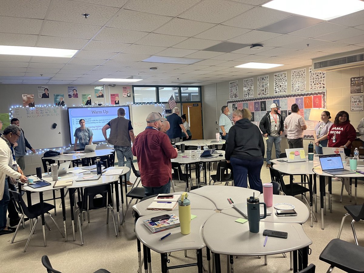 West Hall Middle tweet media