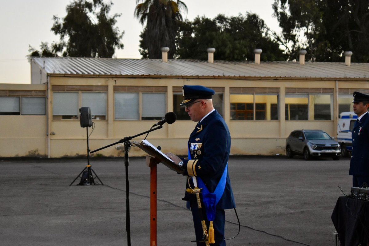 Fuerza Aérea de Chile tweet media