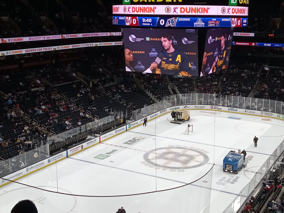 ZekeDane tweet media