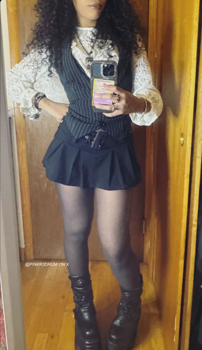 A ✮☆✮ findom 3/29 tweet media